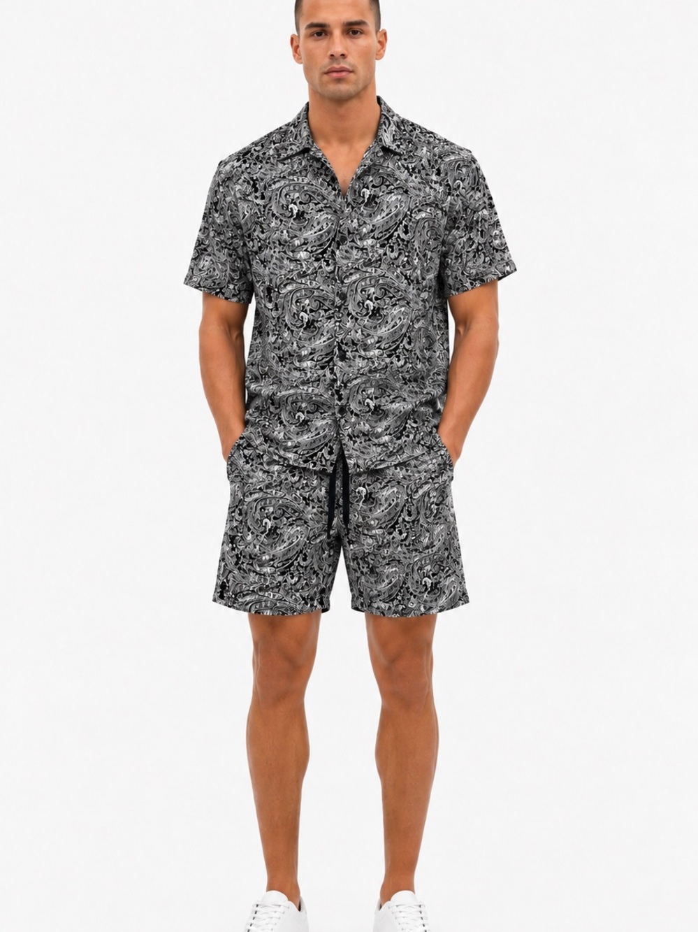 Men's Black Paisley Athletic Drawstring Shorts